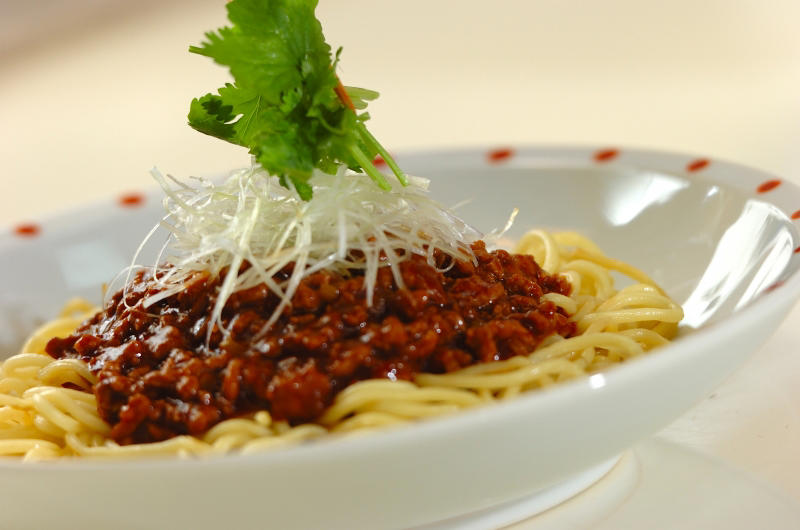 時短ジャージャー麺, 辛くないキノコジャージャー麺, ピリ辛のジャージャー麺, コクうま＆爽やかなジャージャー麺, トマト缶で作るジャージャー麺