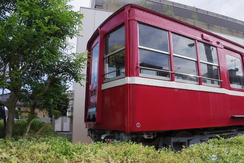 1. 湘南電気鉄道出身の草分け的名車, 2. Nゲージ鉄道模型としての230形は, 3. なぜ新宿区の鉄道模型メーカー本社に元京急車両が？, 4. 京急ミュージアムと並ぶもう一つの保存車、一般公開はある？