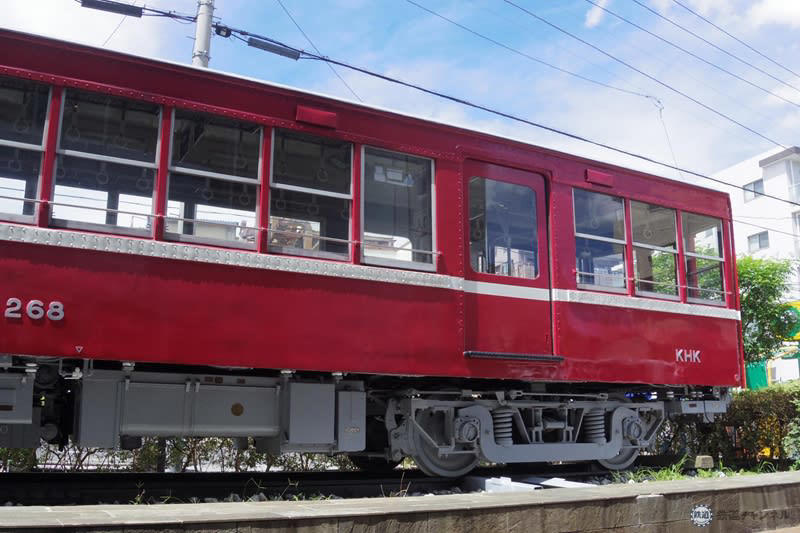 1. 湘南電気鉄道出身の草分け的名車, 2. Nゲージ鉄道模型としての230形は, 3. なぜ新宿区の鉄道模型メーカー本社に元京急車両が？, 4. 京急ミュージアムと並ぶもう一つの保存車、一般公開はある？