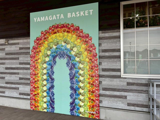 ・ハヤシライスが熱い街　山県市, ・レストラン「山県ごはん」で岐阜グルメ三昧, ・岐阜名産しいたけ入り！ ハヤシライスの深い味わい, ・とろーり卵が贅沢なオムハヤシ, ・清流美どりの唐揚げは想像以上のインパクト, ・関牛乳ソフトで〆る岐阜グルメ旅, ・旅をより楽しむなら岐阜グルメ！, ・今回訪れた店舗の詳細