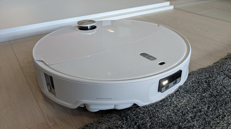 Eufy Marswalker and RoboVac Omni S2, Dreame Cyber10 Ultra, Dyson Spot+Scrub AI Robot Vacuum, Ecovacs Deebot X11 OmniCyclone, Roborock Qrevo Curv 2 Pro, Mova Z60 Ultra Roller Complete