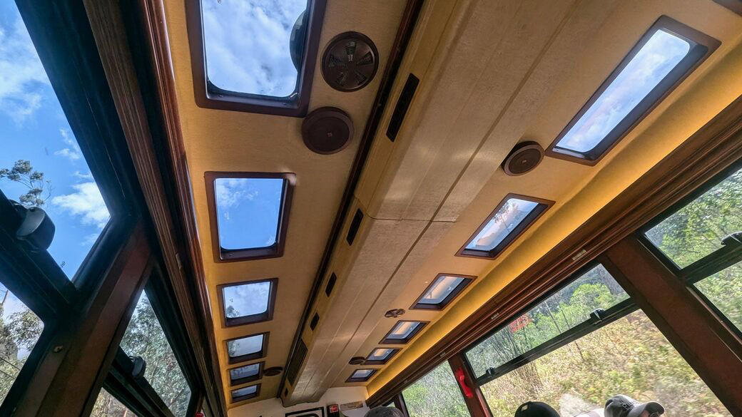 スイッチバックの連続でゆっくり進む列車, 心地よいホスピタリティー, 帰りはバスと「インカレール」のルートで, 絶景を楽しめた2時間ほどのバスの旅, AIより「自分の好奇心」頼み