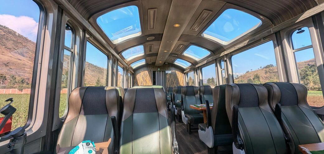 スイッチバックの連続でゆっくり進む列車, 心地よいホスピタリティー, 帰りはバスと「インカレール」のルートで, 絶景を楽しめた2時間ほどのバスの旅, AIより「自分の好奇心」頼み