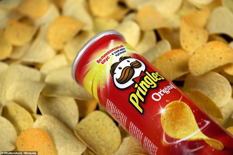People are just realizing what Pringles are made of