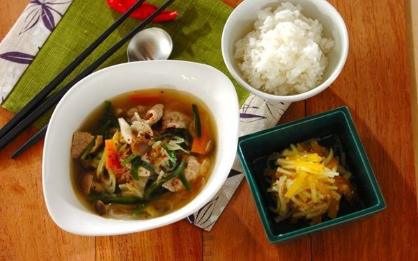 ふんわり卵のトロロ汁, モヤシのとろ～り春雨スープ, ヒジキのトロミスープ, 血液サラサラ！ 丸ごと玉ネギのスープ, 鮭の酒粕みそスープの献立, 韓国風ピリ辛春雨スープの献立