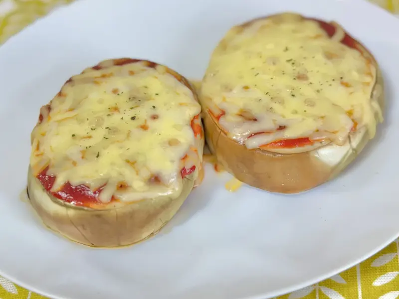 千両ナスは「焼きナス」で味わって, 白ナスは“ピザ風”で！とろ〜りチーズが相性抜群, 海辺にある「マルニ須原農園」, 味にこだわるからこそ、おいしさに感動がある, 地域に根ざした交流の場としても