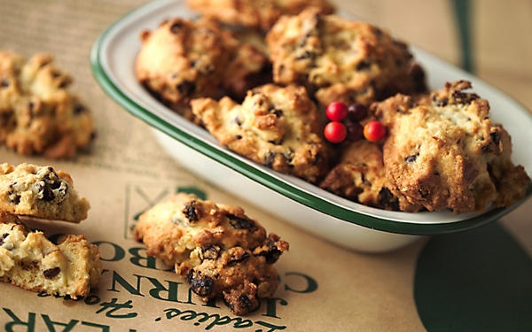 オートミールクッキー, 押し麦のグラノーラ, 発酵ブラックビスコッティ, ザクザククッキー入りバナナチーズケーキ, たっぷりのネギソースでいただくザクザク油淋鶏, ザクザクチキンのトルティーヤ, キャベツオムレツ, ユズ山椒のおせんべい唐揚げ, ザクザクポテチサラダ
