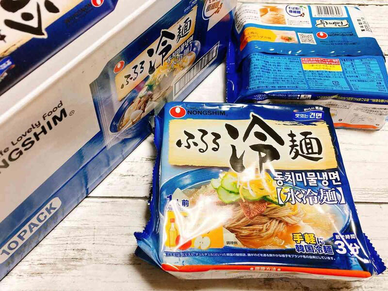 コストコ販売の「ふるる冷麺」のトッピング, コストコ販売の「ふるる冷麺」のおいしい食べ方, コストコ販売の「ふるる冷麺」の値段, コストコ販売の「ふるる冷麺」の原材料, コストコ販売の「ふるる冷麺」のカロリー, コストコ販売の「ふるる冷麺」の消味期限と保存方法, 「ふるる冷麺」の製造・販売会社は？, 「ふるる冷麺」は冬でも売ってる？, 「ふるる冷麺」の売り場はどこ？