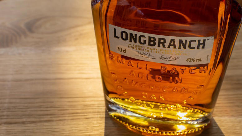 Pappy Van Winkle 23 Year, Blanton's Original Single Barrel, Weller 12 Year, Calumut Farm Small Batch, Johnny Drum Private Stock, Jefferson's Ocean, Basil Hayden, Wild Turkey Longbranch, Hudson Bright Lights, Big City