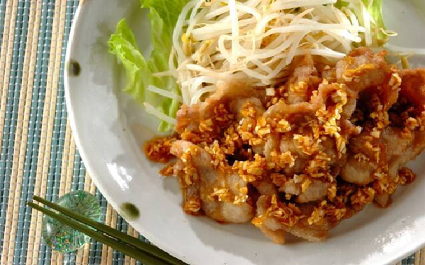 鶏もも肉のきな粉照り焼き, 10分で作れる夕食 炒めるだけ！ スパイシーな炒め物, 簡単ヘルシー！ 菊芋のキンピラ, 5分でプロの味！ 絶品ニラ玉, 節約食材でボリュームおかず！ 豚こま肉のさっくり揚げネギソースがけ, 豚肉のモヤシロール, クリームチーズと昆布 和えるだけ 濃厚なおいしさ, サッパリ厚揚げステーキ