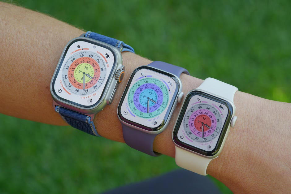Best battery life in an Apple Watch , Satellite connectivity beefs up emergency features on the Ultra 3, New health features powered by longer battery life, Similar design, brighter screen, bump in processing power, WatchOS 26: A nice paint job and some AI features , Apple Watch Ultra 3 bottom line