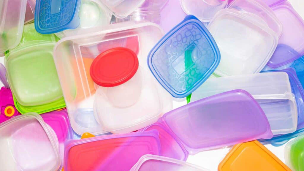 Food Storage Containers Without Lids Fine China And Porcelains, Wire Hangers From Dry Cleaners, Old Encyclopedias And Textbooks, Excess Tupperware And Containers, VHS Tapes And DVDs, Old Magazines And Newspapers