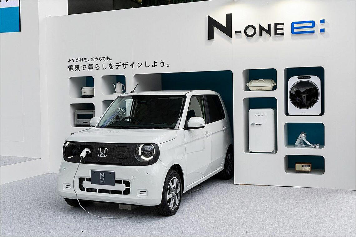 N-ONE e:概要とEV版のコンセプト, 手軽な軽EVから普及を促進, ガソリン車と同サイズのボディ, 走行性能とパワートレイン, 航続距離&amp;充電方式, 先進運転支援システム ホンダセンシング, 電動化戦略とインフラ整備, 充電設備拡充を急ぐホンダ