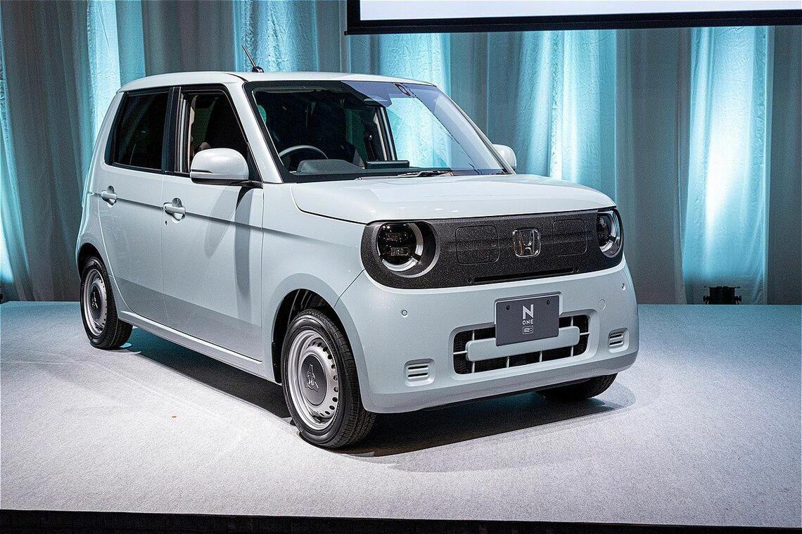 N-ONE e:概要とEV版のコンセプト, 手軽な軽EVから普及を促進, ガソリン車と同サイズのボディ, 走行性能とパワートレイン, 航続距離&amp;充電方式, 先進運転支援システム ホンダセンシング, 電動化戦略とインフラ整備, 充電設備拡充を急ぐホンダ
