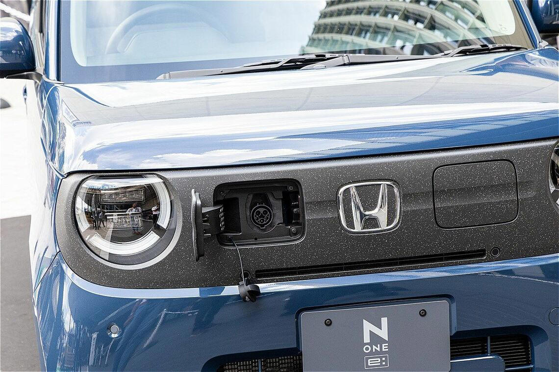 N-ONE e:概要とEV版のコンセプト, 手軽な軽EVから普及を促進, ガソリン車と同サイズのボディ, 走行性能とパワートレイン, 航続距離&amp;充電方式, 先進運転支援システム ホンダセンシング, 電動化戦略とインフラ整備, 充電設備拡充を急ぐホンダ