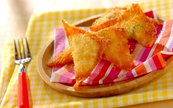 レンジで作れる簡単おいしいシンプルポテトサラダ, ゴママヨネーズポテト, ピリ辛ポテトサラダ, ポテサラコロッケ, ポテトサラダの春巻き, ポテトサラダパン粉焼き