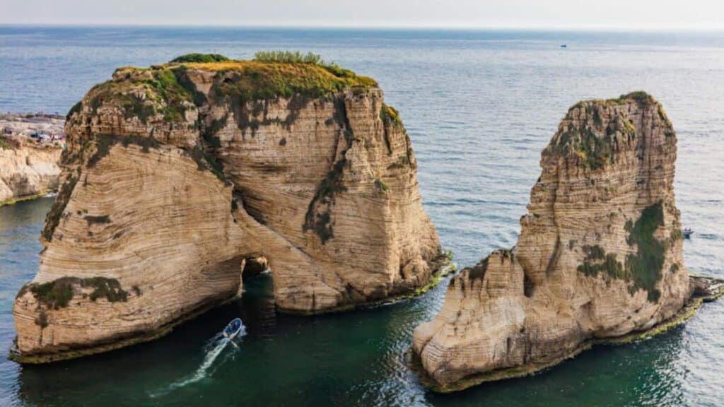 #1: Azure Window (Malta), #3: Old Man of the Mountain (USA), #4: Darwin’s Arch (Galápagos), #6: Shilin Stone Forest (China, parts), #7: Bering Land Bridge, #9: Colossus of Memnon (original features), #10: Ice Bridge (Antarctica), #12: Sahara’s Ancient Rivers, #13: Glacial Arches in Iceland, #15: Chand Baori Water Systems (India), #16: Giant’s Causeway Caves (Northern Ireland), #18: Rock of Raouché Arches (Lebanon), #19: Great Barrier Reef Sections (Australia)