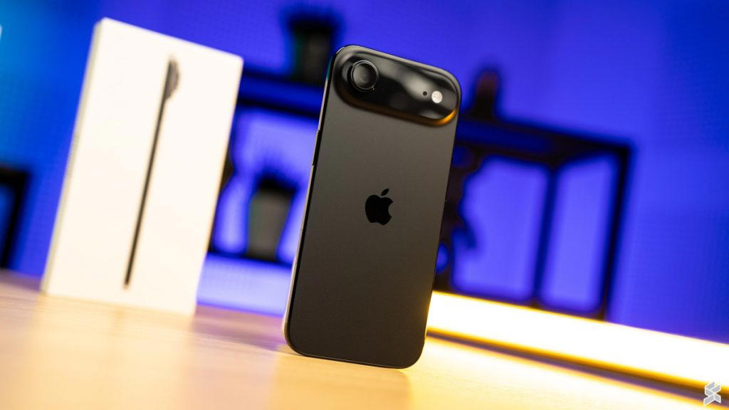 A 5,160mAh battery in a 5.95mm body!, Battery Life: Tecno Outlasts the Competition, Even with a massive battery, it’s the lightest, Rest of the Specs, Tecno, please bring the Spark Slim to Malaysia