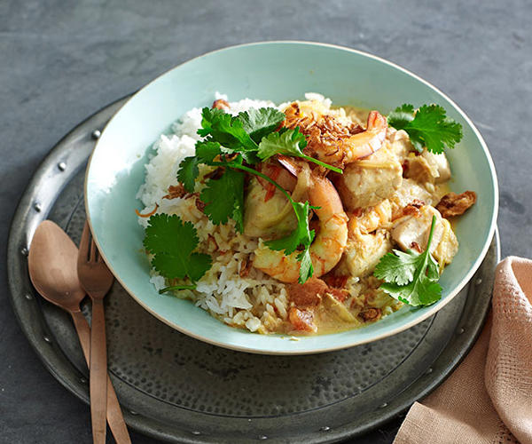 The best curry recipes to work your way through in 2025, Chiang Mai chicken curry , Beef and potato Massaman curry , Korean cauliflower curry , Palisa Anderson’s sour orange fish curry , Kerala-style prawn curry with cauliflower rice , Sri Lankan fish curry , Summer tomato curry with cauliflower rice , Dosas with coconut lentil curry , Roasted cauliflower curry with lime and coriander , Sunda’s fish curry with cucumber salad and coriander chutney , Palisa Anderson’s gaeng keow wan gai (Thai green chicken curry) , Avani’s lamb curry , Ohn no khao swè (Burmese curry chicken noodle soup) , O Tama Carey’s Sri Lankan crab curry , Moreton Bay bug curry with mango , Snapper curry with green beans and coriander , Eggplant and pineapple curry , Mussel curry with pineapple and potato rösti , Helly Raichura’s Mughlai lamb curry (kosha mangsho)