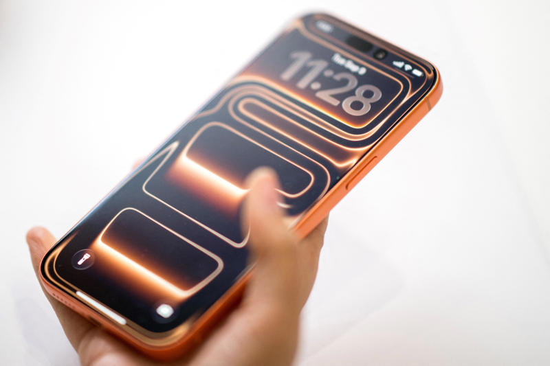 iPhone 17 release date, iPhone 17 features, iPhone 17 Air features, iPhone 17 Pro and Pro Max features, iPhone 17 prices, iPhone 17 colors, Apple AirPods Pro release date
