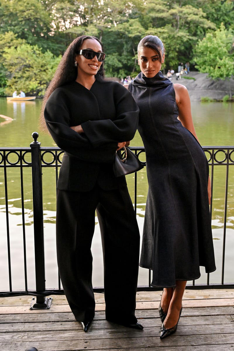 2) Solange Knowles and Imaan Hammam 1) Marisa Tomei, Waris Ahluwalia, and Natasha Lyonne, 2) Mark Ronson, 3) Tati Gabrielle, 4) Nicky Hilton, 5) Jasmine Tookes, Elsa Hosk, and Taylor Hill, 6) Lenny Kravitz, 7) Whoopi Goldberg and Marc Jacobs, 8) June Ambrose, 9) Chloe Fineman and Liza Koshy, 10) Mark Ronson, Grace Gummer, Deacon Phillippe, and Ryan Phillippe, 11) Martha Stewart and Olympia Gayot, 12) Gracie Abrams and Sofia Coppola, 13) Kirsten Dunst, 14) Chase Sui Wonders, 15) Louisa Jacobson, 16) Chanel Iman and Emily DiDonato, 17) Elsa Hosk and Olivia Palermo, 18) Anna Sawai, 19) Priyanka Chopra, 20) Alexandra Daddario, 21) Coco Gauff, 22) Candice Swanepoel, 23) Amelia Gray and Delilah Belle, 24) Julia Roberts and Emma Roberts, 25) Solange Knowles and Imaan Hammam, 26) Allison Williams, 27) Chloe Hartstein and Dakota Fanning, 28) Bianca Lawson, 29) Lindsay Lohan, 30) Alisha Boe and Odessa Young, 31) Anna Van Patten, 32) Tyla and Ciara, 33) Pamela Anderson, 34) Hari Nef, 35) Hanako Maeda, Madeline Brewer, and Yuka Mannami