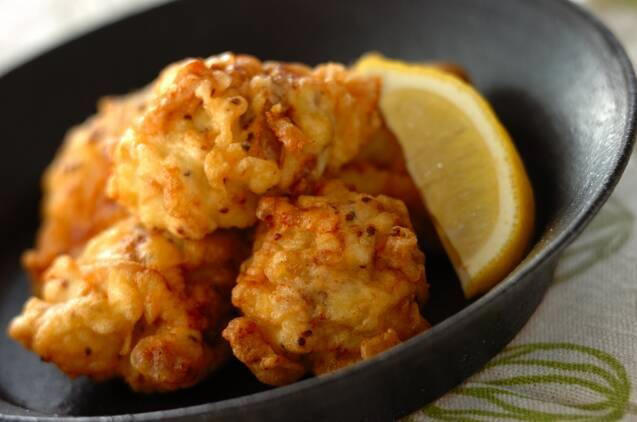 ・マスタードチキンフリット, ・アボカドの磯辺揚げ, ・野菜のソーダ揚げ, ・ズッキーニのチーズフリッター, ・サバの大葉揚げ