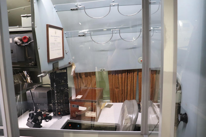 The radio operator worked out of this room behind the cockpit. The cockpit featured seats for the pilot, copilot, and flight engineer., The radio operator worked out of this room behind the cockpit., Storage areas separated the crew from Eisenhower's presidential workspace., This seating area was used by members of Eisenhower's staff., Eisenhower's presidential stateroom was located toward the back of the plane., The stateroom also featured two couches that could fold down into beds., The most luxurious part of the plane was the president's spacious lavatory.