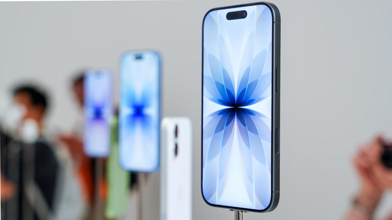 Price: More Bang for Your Buck, Design: They Sure Do Look Alike, Display: One's Simply Superior, Performance: The A19 Beats the A18, Cameras: FaceTime Flexibility Is the Key, Battery: Which One Lasts Longer?