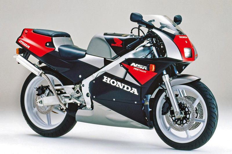 ホンダ「NSR250R」（MC18後期・1989年）特徴, ホンダ「NSR250R」（MC18後期・1989年）各部装備・ディテール解説, ホンダ「NSR250R」（MC18後期・1989年）主なスペック・販売当時価格, ホンダ「NSR250R」（MC18後期・1989年）カタログ, 関連のおすすめ記事