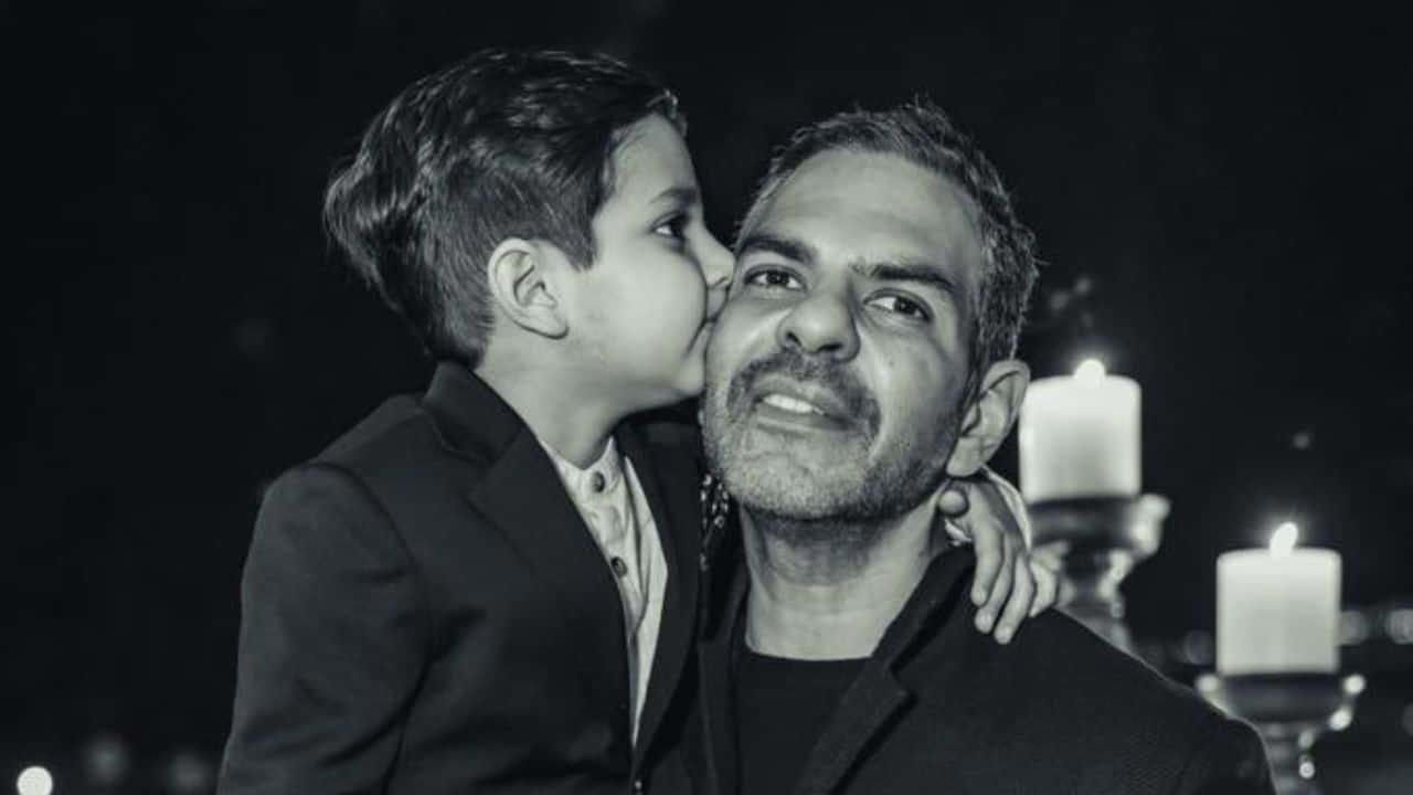 A tender black-and-white picture shows Sunjay Kapur with his young son Azarias, sharing a quiet moment of love and warmth. This image is now an important reminder of Sunjay’s enduring bond with his family after his untimely passing.