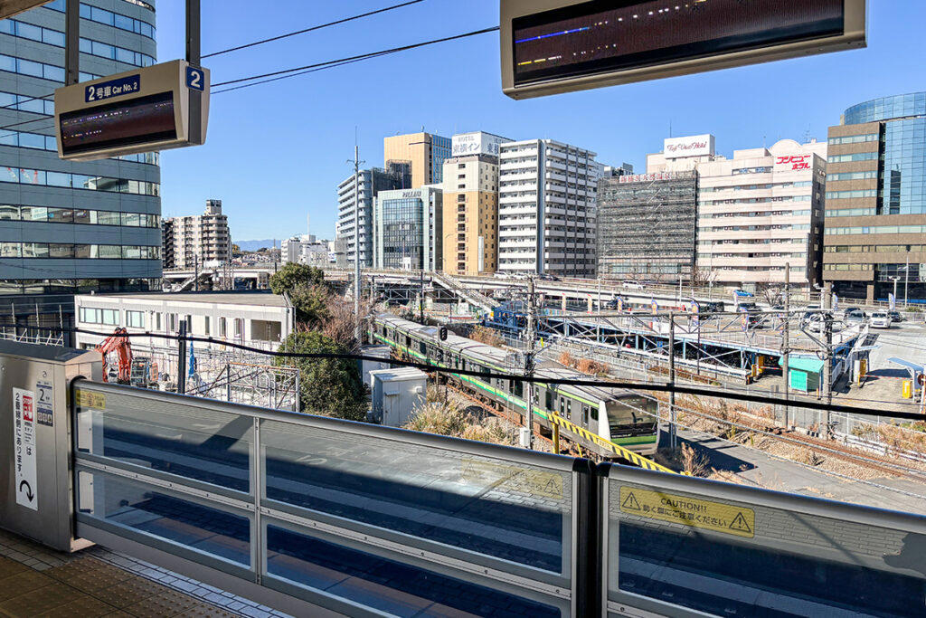 ■新横浜駅と横浜駅, ■新幹線が作った横浜の町, ■充実した直通アクセス, ■物凄く極端な路線バス事情, ■新横随一のレア路線, ■間を取り持つ生活路線, ■距離と時間に圧倒