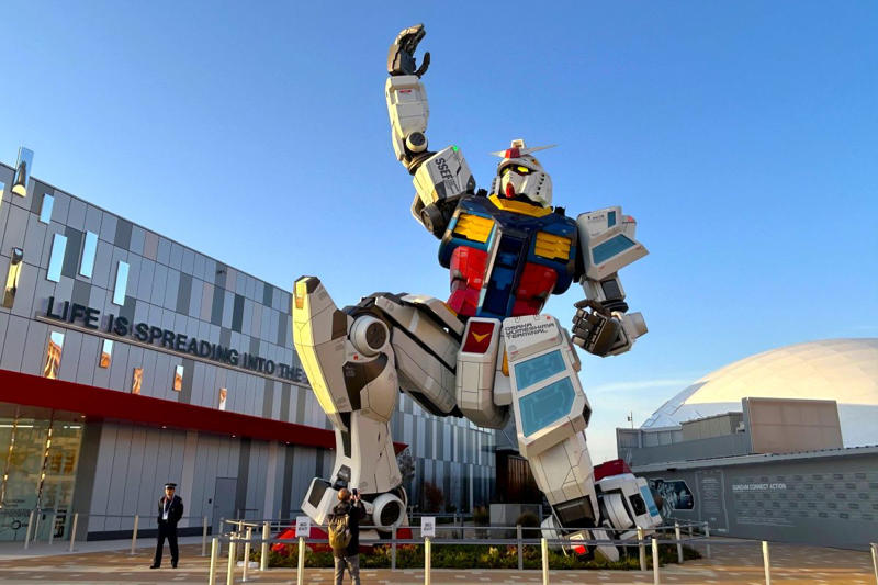 27館ある国内パビリオン, ガンダムパビリオン：未来の宇宙体験と実物大ガンダム, 「PASONA NATUREVERSE」：鼓動する「iPS心臓」展示, ８つのシグネチャーパビリオン, 「Dialogue Theater–いのちのあかし–」, 休憩スポット、歩き疲れたら絶品スイーツで一息, 感動のフィナーレへ、閉幕セレモニーの期待, 万博の残り1か月を最大限に楽しむために, 会場内を歩き、景色を楽しむのも良いものです, 夕景や夜間のライトアップされた万博会場めぐりもおすすめ