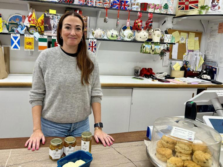 An expert opinion Marmalade: More of a British staple, A slightly bashed box, The shortbread, An expert opinion, As Ever: Signs of improvement