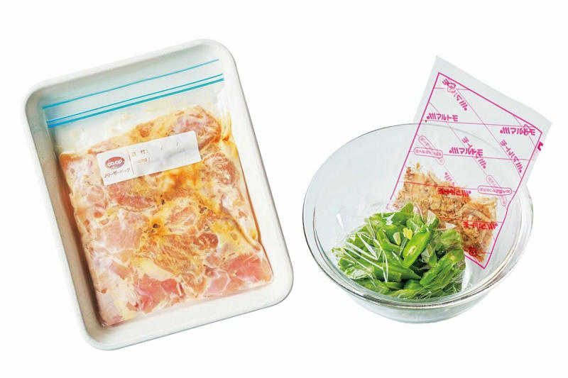 ●4：20　お弁当づくり＆撮影開始, ●5：20　朝ごはんは手間をかけない, ●5：30　キッチンを片付けてお道具をねぎらう, ●6：00　5分でも外を見てほっとひと息, ●6：30　夫を仕事へ見送る, ●6：40 コーヒーをいれてリラックスタイムへ, ●前日の夜にほとんど仕込む, ●お弁当のラフを書いておく