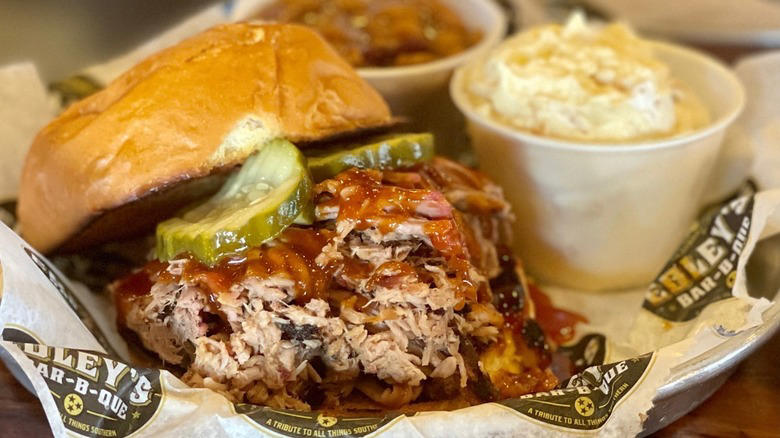 Edley's Bar-B-Que Whitt's Barbecue, Bar-B-Cutie Smokehouse, Mary's Old Fashioned Pit Bar-B-Que, Drifters Tennessee Barbeque Joint, Loveless Cafe, Bringle's Smoking Oasis, Butchertown Hall, Martin's Bar-B-Que Joint, Edley's Bar-B-Que, Peg Leg Porker