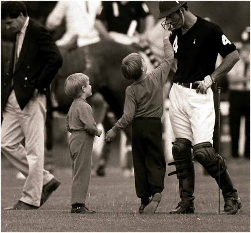 Princes Celebrating four years!, Schoolboy, Carriage, Inspection