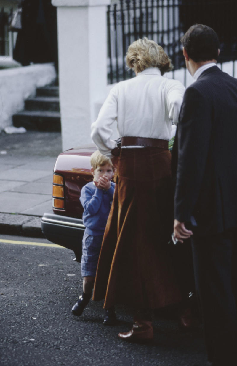Celebrating four years! Celebrating four years!, Schoolboy, Carriage, Inspection