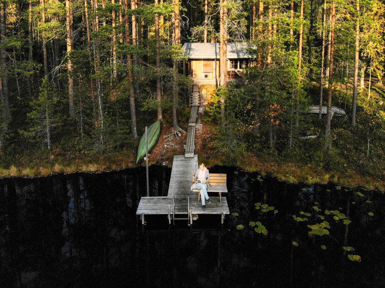 World's happiest country, Sauna Restaurant Kuuma, Nature is close to everyone in Finland, Finland's concept of jokaisenoikeudet, Vallisaari, Travel information
