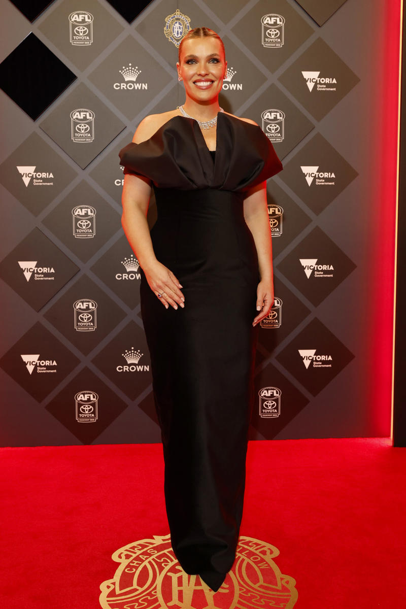 See All The Red Carpet Looks From The 2025 Brownlow Medal,      Lexi Mary   ,      Elle Ray   ,      Abbey Holmes   ,      Connor O’Sullican and Libby Cliffford   ,      Max Holmes and Jess Butler    ,      Charli Wheeler and Noah Anderson   ,      Ben Keays and Rosie Konstantinou   ,      Paige Bramley and Josh Worrell    ,      Sam Flanders Ellie Dickinson   ,      Charlie Curnow fiancée Tiana Simic   ,      Isaac Heeney and Steffanie Waters    ,      Jordan Dawson and Milly Dawson   ,      Zach Merrett and Alexandra Merrett   ,      Riley Thilthorpe and partner Nikita Iskra    ,      Callum Mills and Tiffany Mills    ,      Levi Ashcroft and Meka Norton-Smith    ,      Nick Daicos and Arlette Amor    ,      Brodie Grundy and Rachel Wertheim   ,      See Salmin   ,      Patrick Cripps and Monique Cripp   ,      Andrew McGrath and Emma Laughlin   ,      Josh Daicos and Annalise Dalins   ,      Luke Davies-Uniacke and Timnah Poratt    