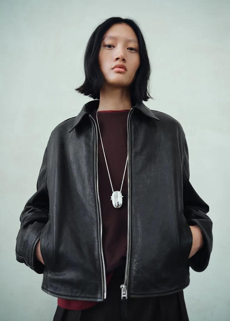 You won't stop wearing this Mango leather jacket in the fall Quilted jacket from Zara, This quilted jacket from Zara is perfect for mid-season wear, Fall 2025 trend: bomber jacket from Zara, Find this denim jacket for mid-season weather at Zara, With this suede-effect biker jacket from Zara, you'll show off your style, Zara's embroidered jacket will be all the rage this fall, You can buy this split leather jacket at Mango, You won't stop wearing this Mango leather jacket in the fall, Elevate your fall looks with this tweed jacket from Mango