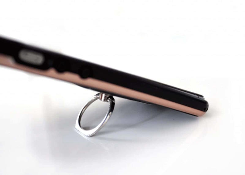 「お財布一体型」のスマホショルダーの普及, ファッションアイテムにも, スマホショルダーは本当に便利？必要とされる理由とは, セキュリティリスク, 使い勝手と製品選び