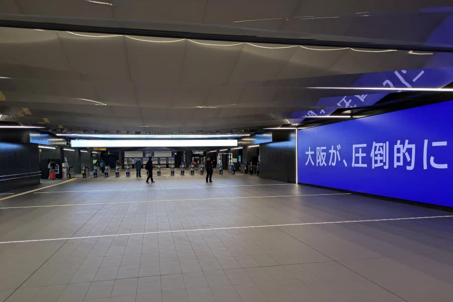 事前準備・記者についての参考情報, 東ゲート、始発電車で夢洲駅に臨む, 早く入場出来たら、並びながら当日登録するのが肝, 午前は当日登録を駆使できるかが重要, 午後は当日登録をどれくらい拾えるかが勝負, 22パビリオン、それぞれに楽しめ大満足