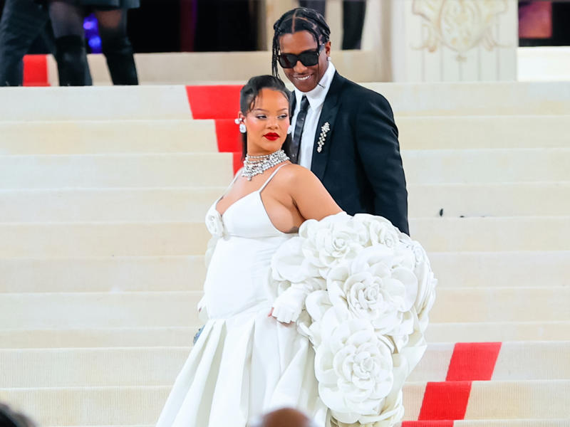 A proud moment for celebrities, Saoirse Ronan, Rooney Mara, Vanessa Kirby, Karlie Kloss, Rihanna in 2022, Rihanna in 2023, Rihanna in 2025, Kiera Knightley, Rosie Huntington-Whiteley, Blake Lively, Gwen Stefani, Kerry Washington, Heidi Klum, Angelina Jolie, Serena Williams, Jennifer Lawrence, Sophie Turner, Natalie Portman, Felicity Jones, Chanel Iman