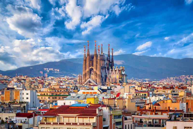 1. Portugal: Lisbon and Porto, 2. France and the Netherlands: Paris and Amsterdam, 4. Spain: Madrid and Barcelona, 5. Italy: Rome and Florence, 6. Germany: Berlin and Munich