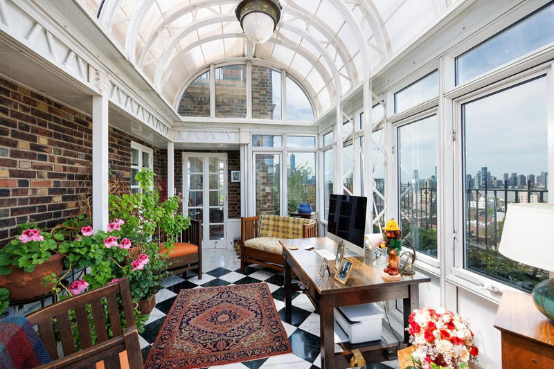 5) 2011: West Village Condos, New York City 2) 2001: Beverly Hills House, California, 5) 2011: West Village Condos, New York City, 6) 2011: Bel Air House, California, 7) 2022: Montecito House, California