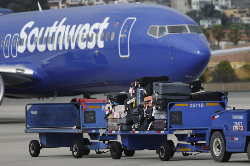 フロンティア航空, サウスウエスト航空, リパブリック航空, スカイウェスト航空, アラスカ（スカイウェスト）航空, ユナイテッド航空, エンヴォイ・エア, 手荷物紛失の多い米国以外の航空会社, ウエストジェット航空, フレア航空とサンウィング航空, 他の調査による手荷物紛失の多い世界の航空会社, KLMオランダ航空, ブリティッシュ・エアウェイズ, ルフトハンザドイツ航空, エア・インディア, フルサービス航空会社が手荷物の紛失率でトップ, なぜ格安航空会社は手荷物の紛失が少ないのか, 手荷物を安全に保つためのヒント