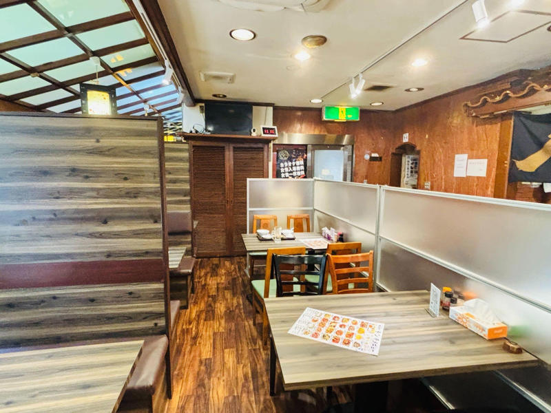 ラブホ街に『ガチ中華』が集まるワケ, １＿池袋『ヤミーダック』で食べる広東式ローストダック , ２＿ 小岩『辣香坊』の東北料理 , ３＿西川口『壹家大排档』の福建小吃 