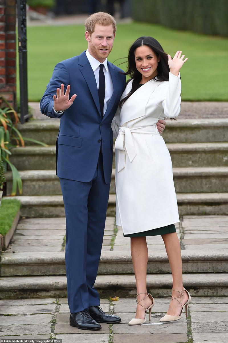 Princess Eugenie's fashion resembles Meghan Markle's chic look
