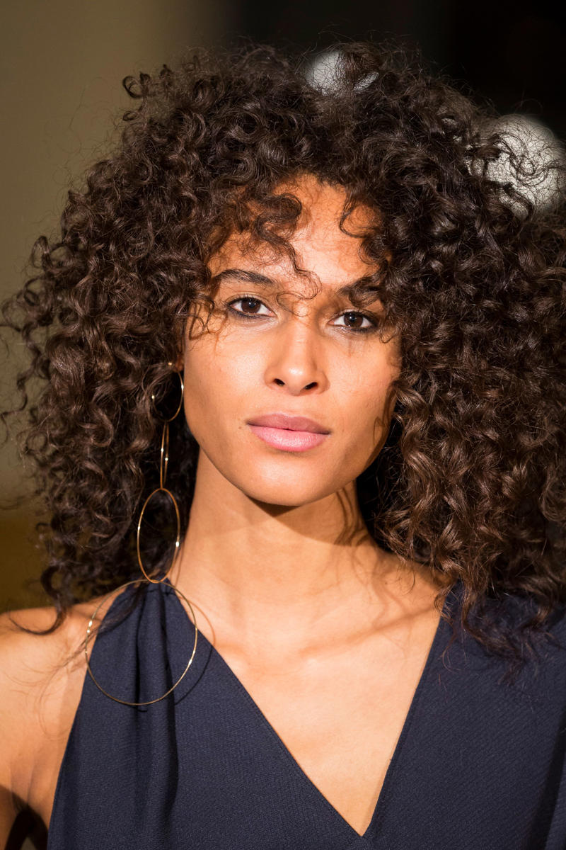 Why does knowing your curl type matter?, How should I determine the best products for my curl type?, How to figure out where you fall on the curl type chart, Understanding 2A Hair Type, Understanding 2B Hair Type, Understanding 2C Hair Type, Understanding 3A Hair Type, Understanding 3B Hair Type, Understanding 3C Hair Type, Understanding 4A Hair Type, Understanding 4B Hair Type, Understanding 4C Hair Type