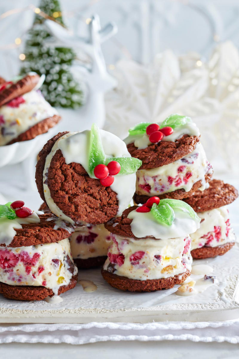 32 easy Christmas recipes for your next festive celebration, Salads that are easy to prep ahead, Easy mains to make the day before, Easy Christmas desserts to make in a flash
